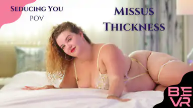 BBW dai tettone e capelli ricci Missus Thickness