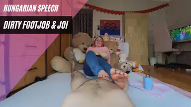 Footjob Sporco con Discorsi in Ungherese Joi