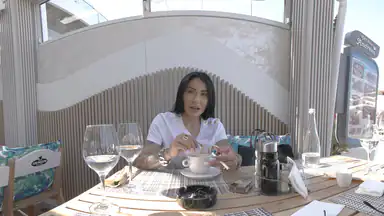 Fantasia vacanziera BDSM Episodio 3: Legami al brunch
